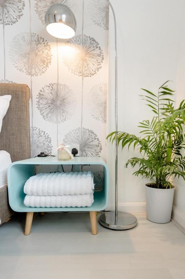 Tropical Garden Oasis Rooms Birmingam Exterior foto